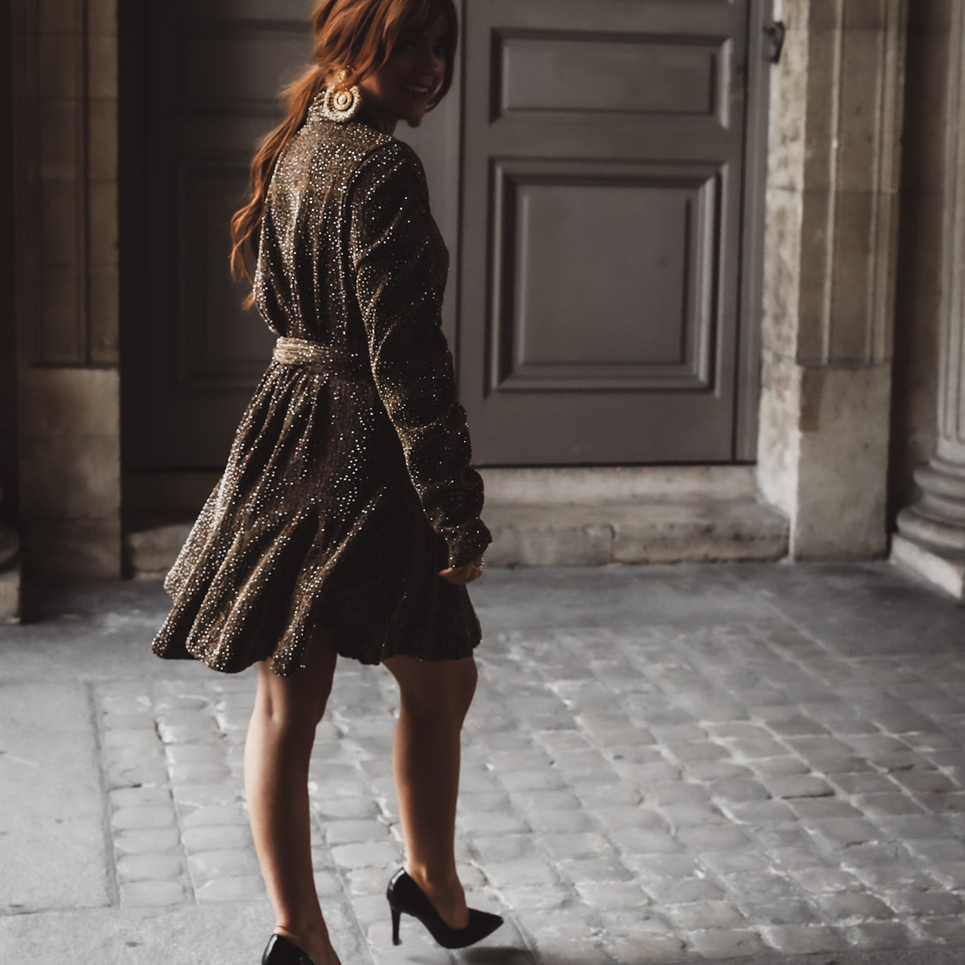 Stradust Frill Dress - Black & Gold