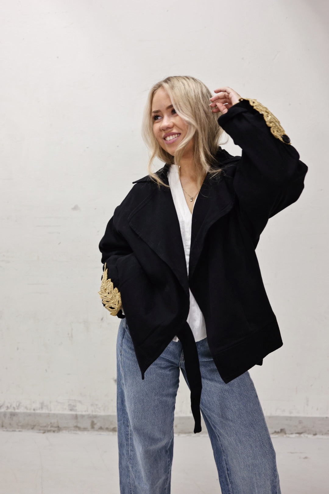 The Jacket - Black