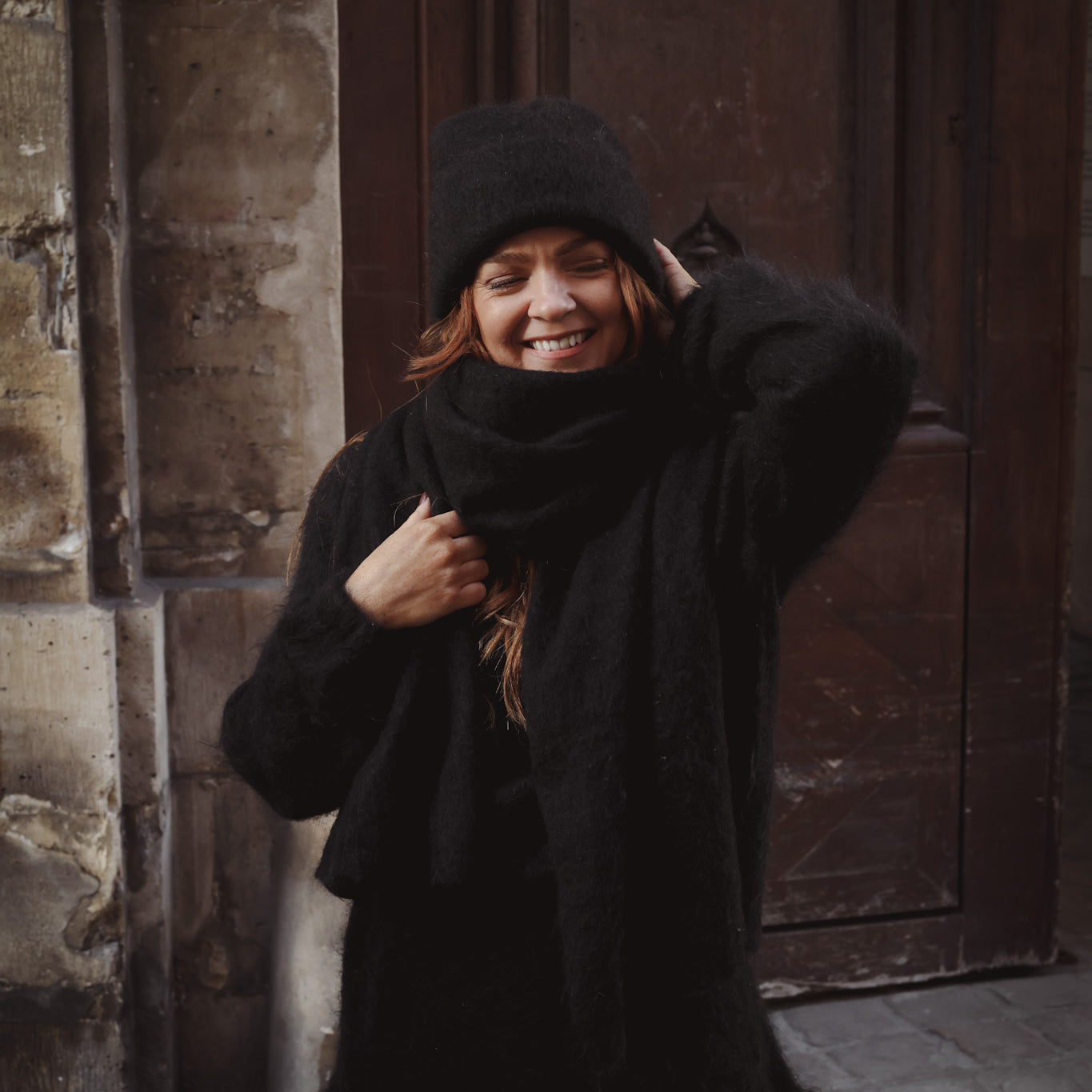 Boxy XL Scarf - Black