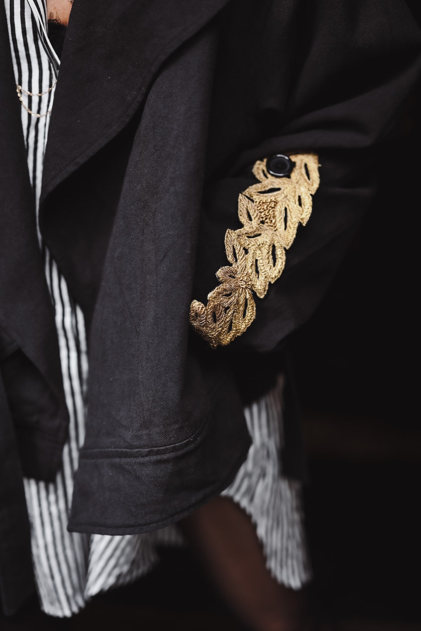 The Jacket - Black