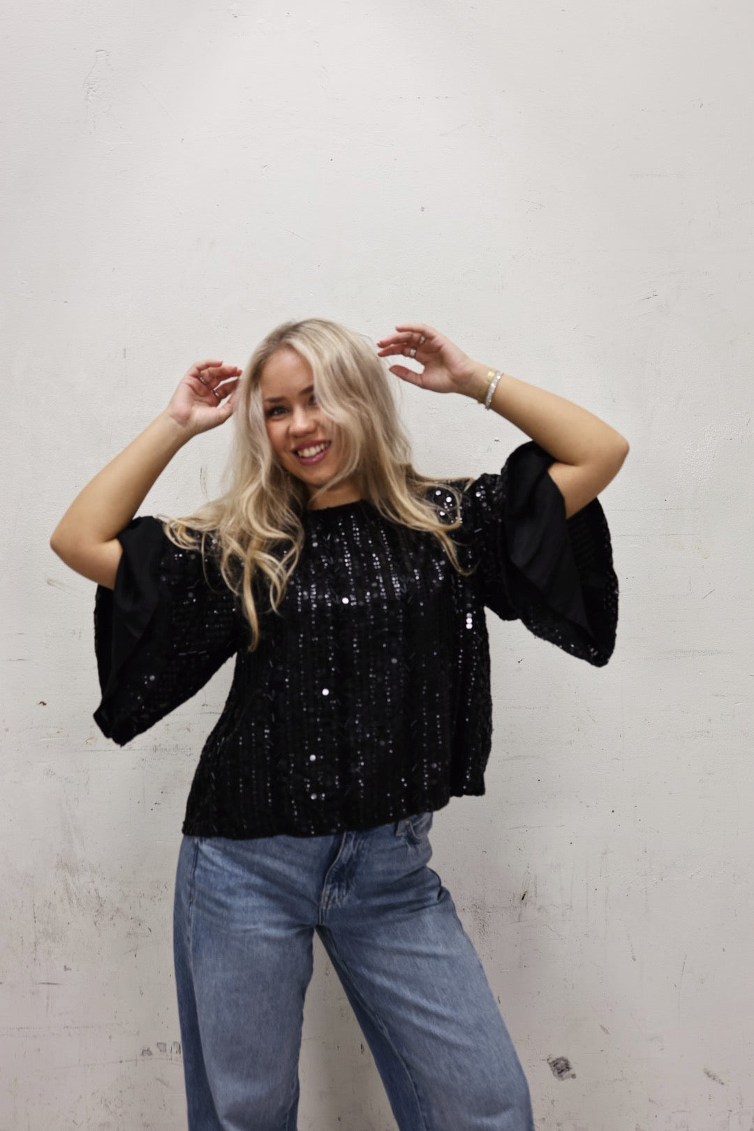Extraordinary Top - Black
