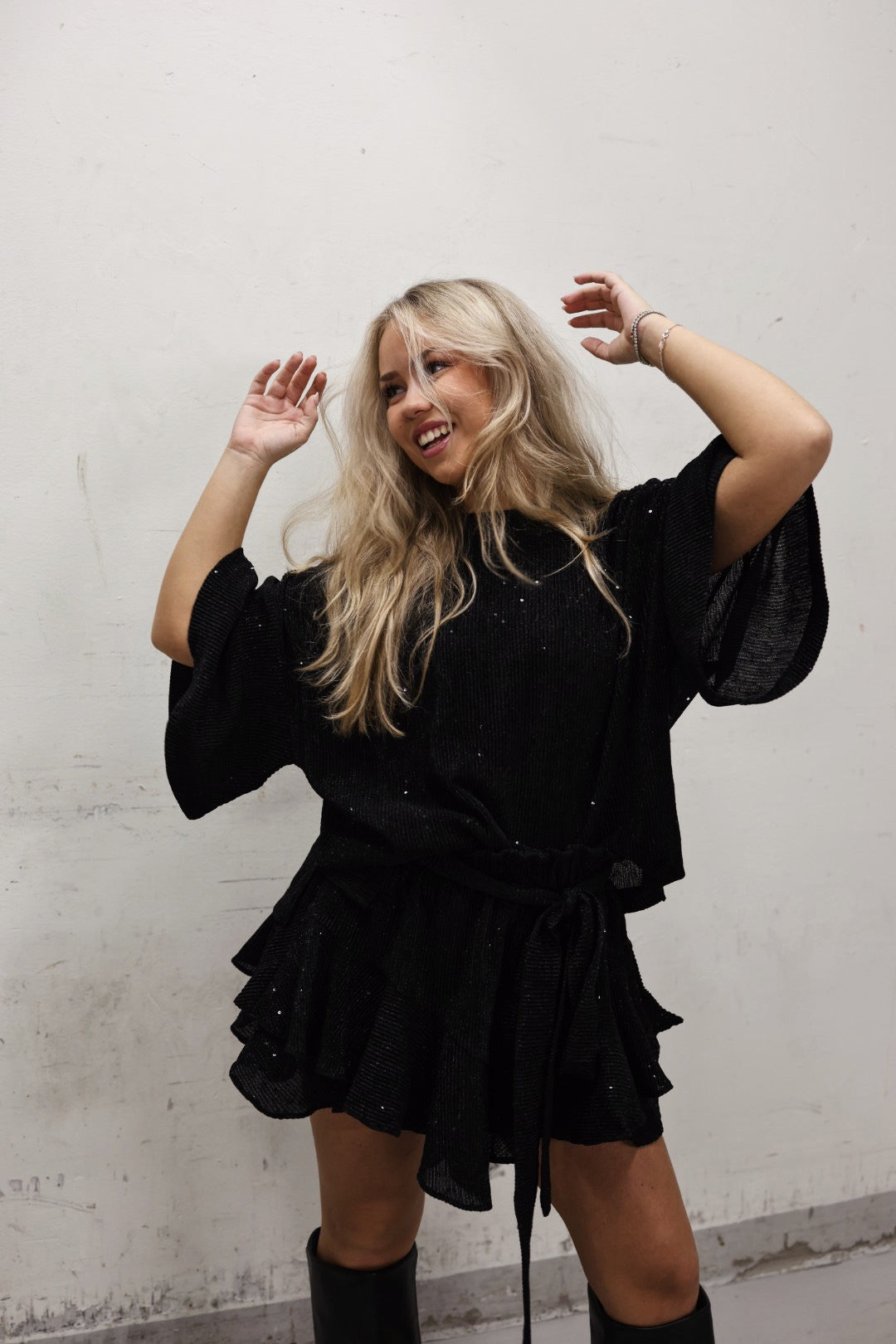 Boxy Tee- Black Sequin