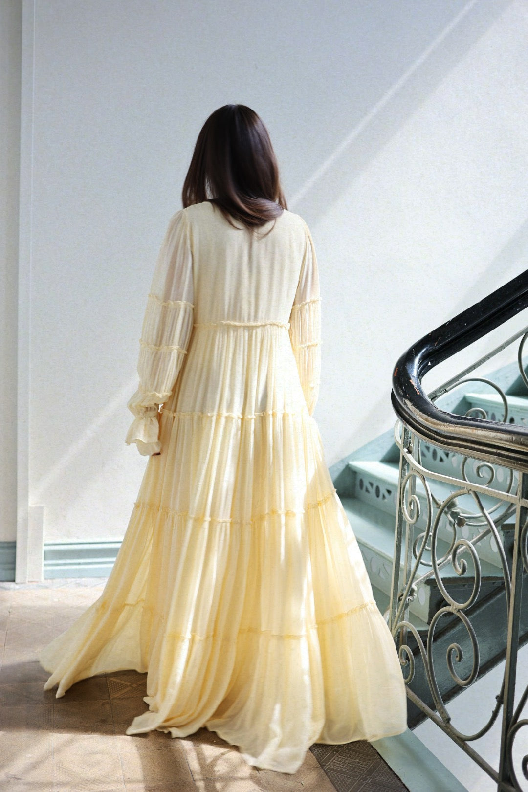 Showbird Dress - Soft Butter