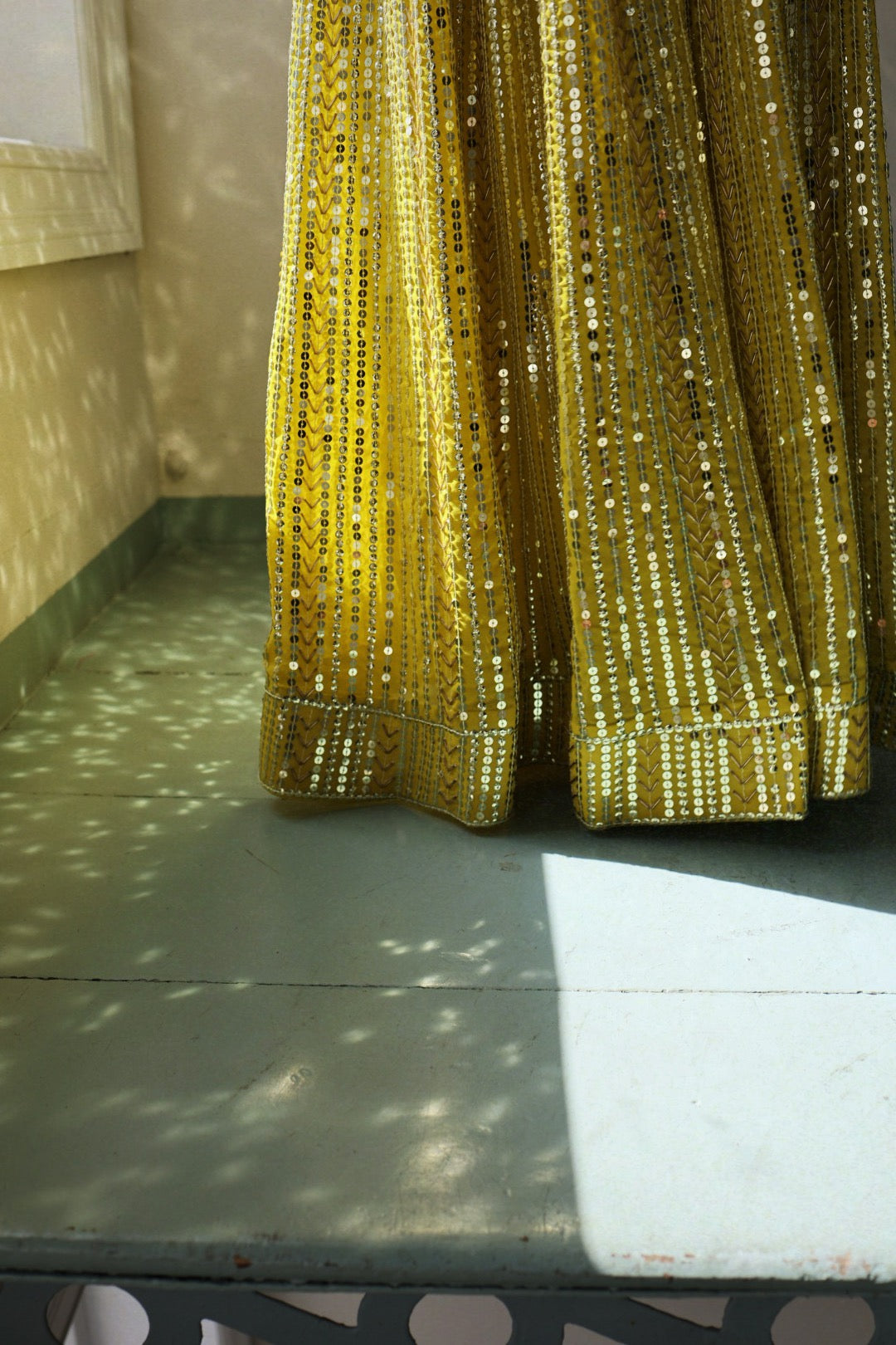 Extraordinary Skirt - Yellowish & Silver