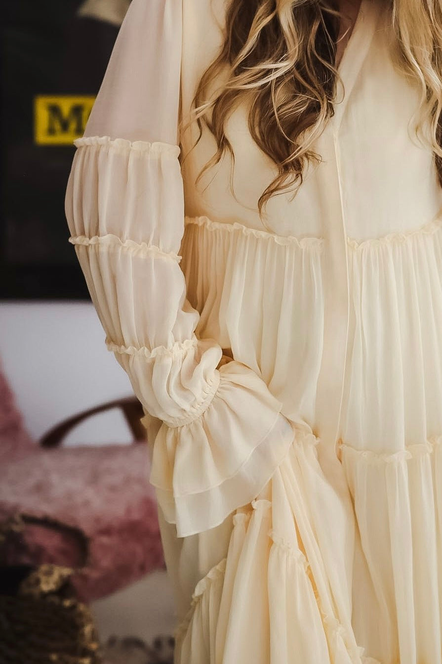 Showbird Dress - Soft Butter